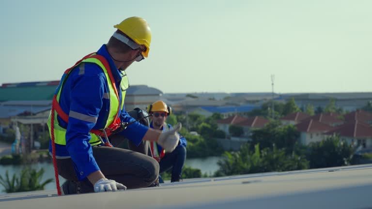 Best Roof Insulation Installation  in Madill, OK